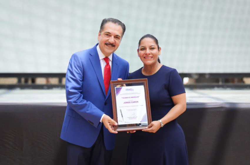  Gobierno de San Andrés Cholula conmemora la libertad de expresión con el gremio periodista de Puebla