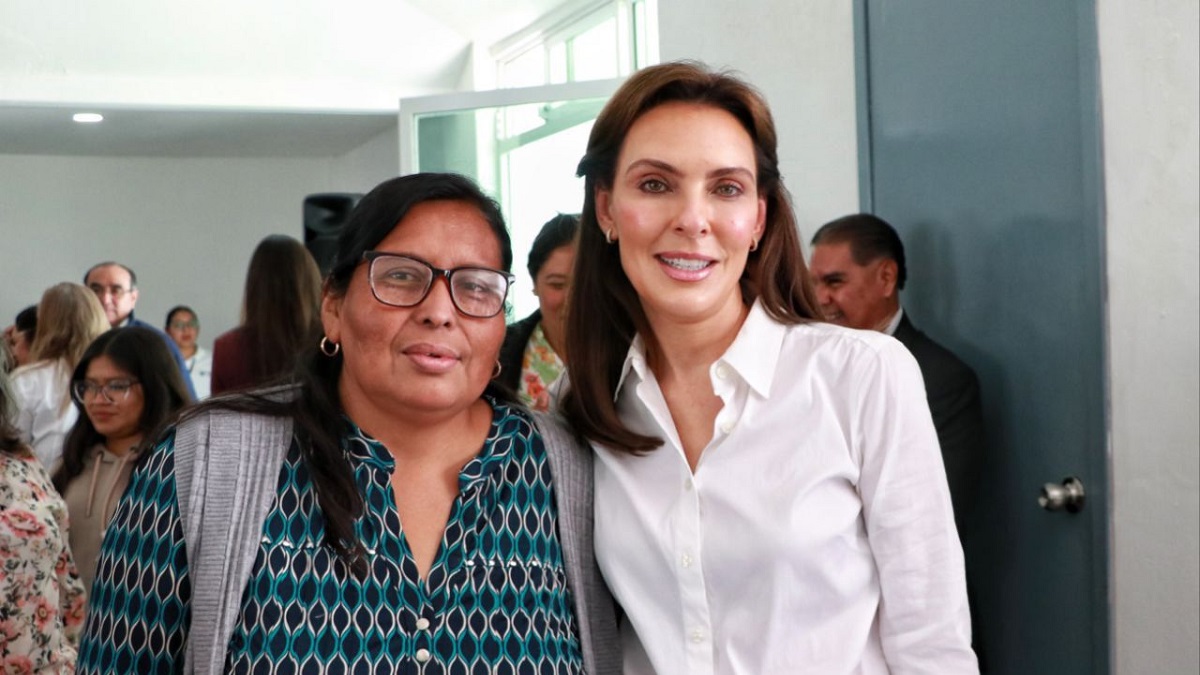 Capacita SMDIF en materia jurídica a presidentas de los subsistemas de juntas auxiliares