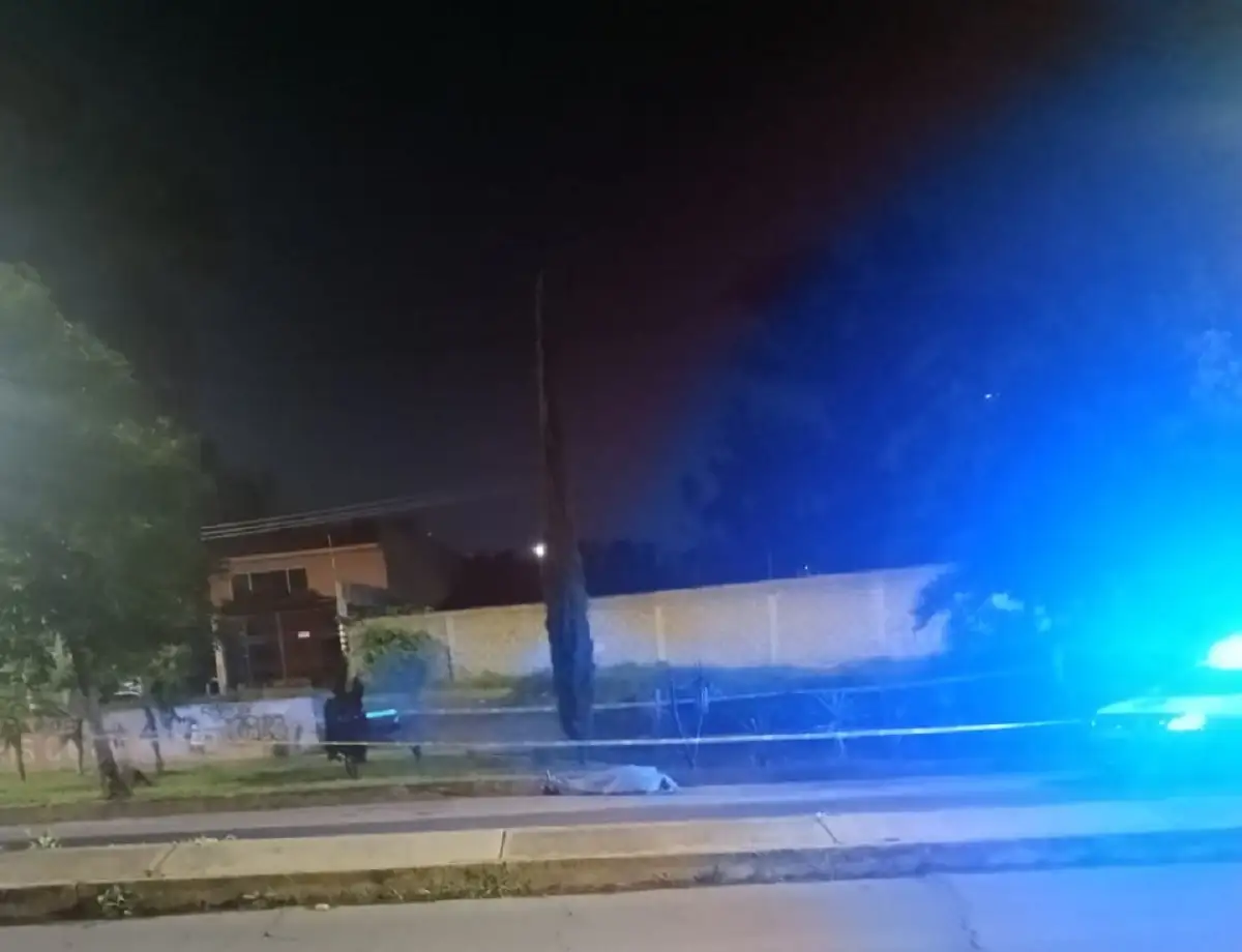 Fallece hombre tras caer de su propia altura en el Bulevar del Niño Poblano