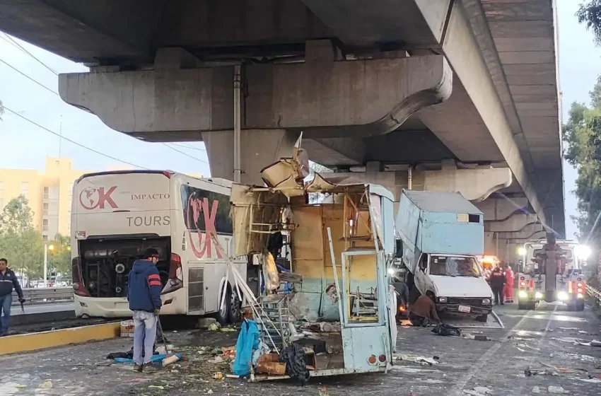  Fuerte accidente en la autopista México-Puebla, deja al menos cinco lesionados