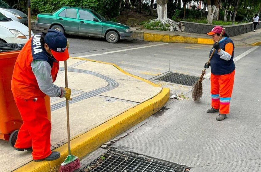  Intensifica Gobierno de la Ciudad limpieza de alcantarillas como medida preventiva ante temporada de lluvias