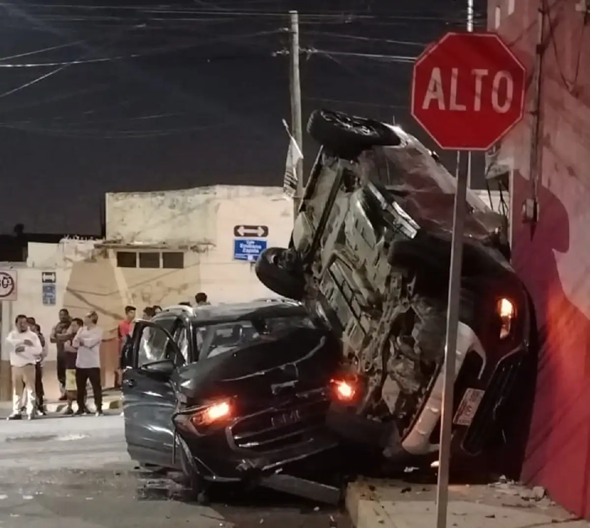 Muere hombre en fuerte choque en la Ignacio Zaragoza