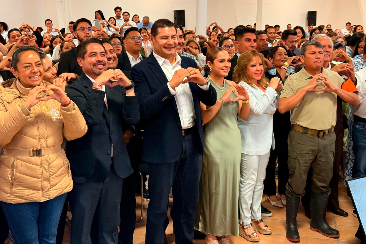 Shamy Spezia representa a Huejotzingo en el Encuentro Estatal de Sistemas Municipales DIF