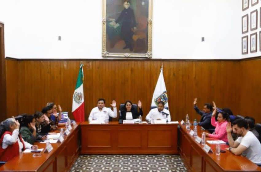 En Puebla se prohíbe heredar cargos públicos; Gobierno de San Pedro Cholula respalda la reforma