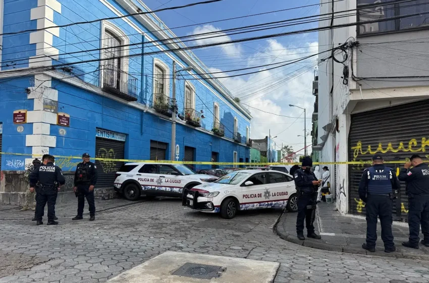  Abandonan cuerpo entambado en el Centro Histórico de Puebla