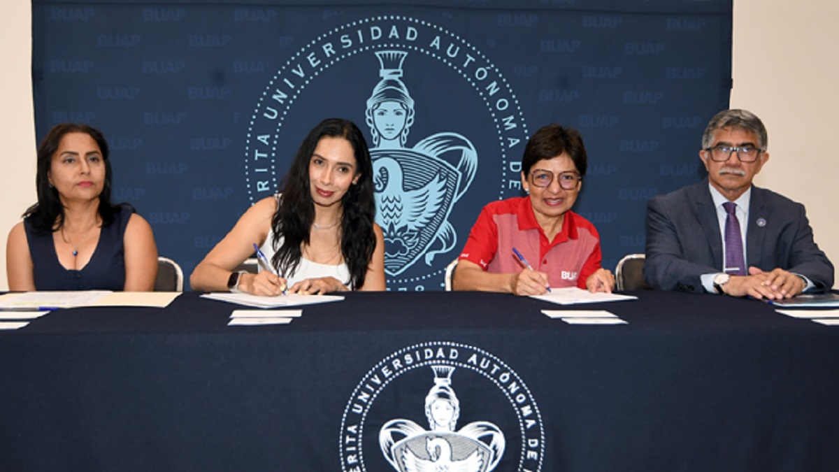 Encabeza la Rectora Lilia Cedillo firma de convenio con la SMADSOT del estado