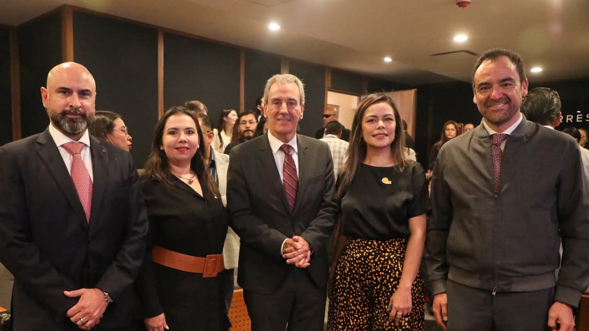 Firma Pepe Chedraui convenio con ANADE para impulsar la formalización y el desarrollo económico local
