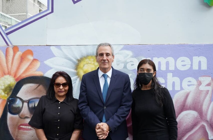  Gobierno de la Ciudad dedica mural a mujeres sobrevivientes de violencia ácida
