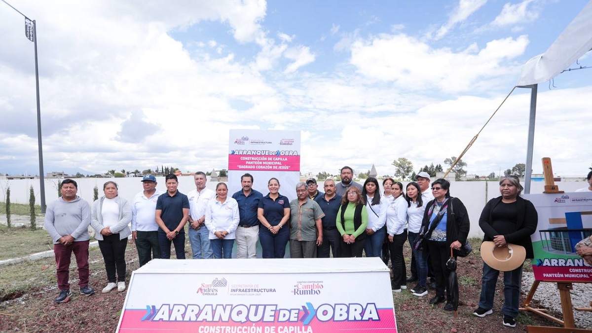Inicia Lupita Cuautle obra en el panteón municipal de Santa María Tonantzintla