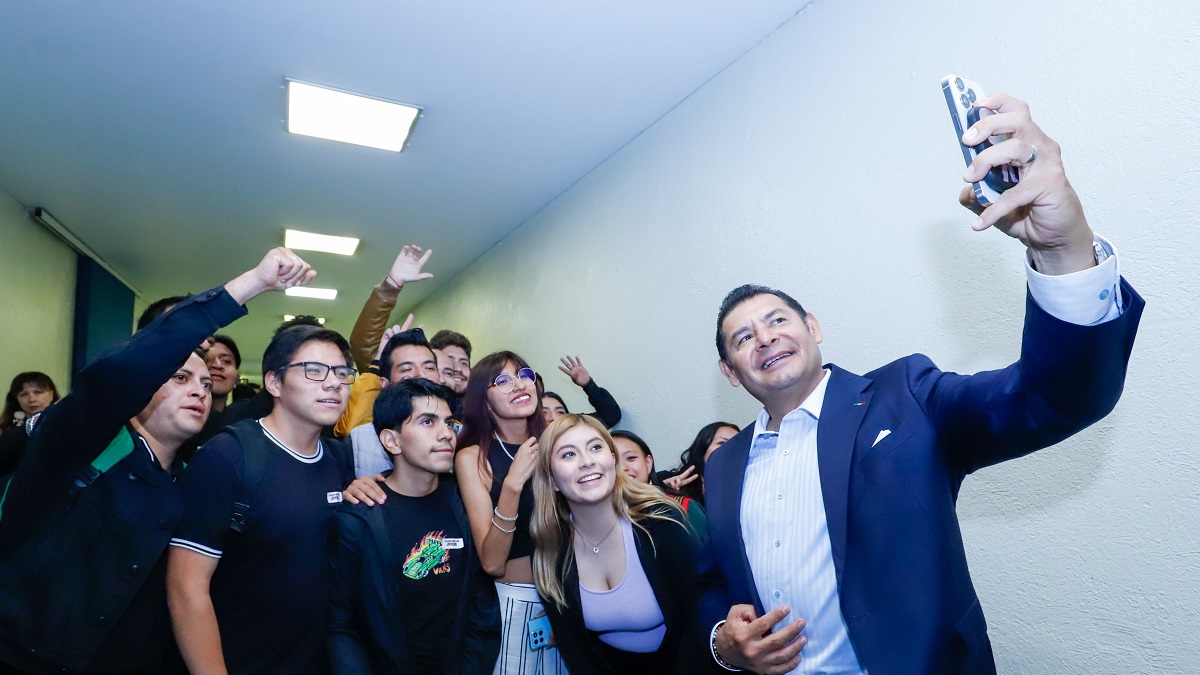 Jóvenes, motor de la transformación de Puebla: Gobierno del Estado