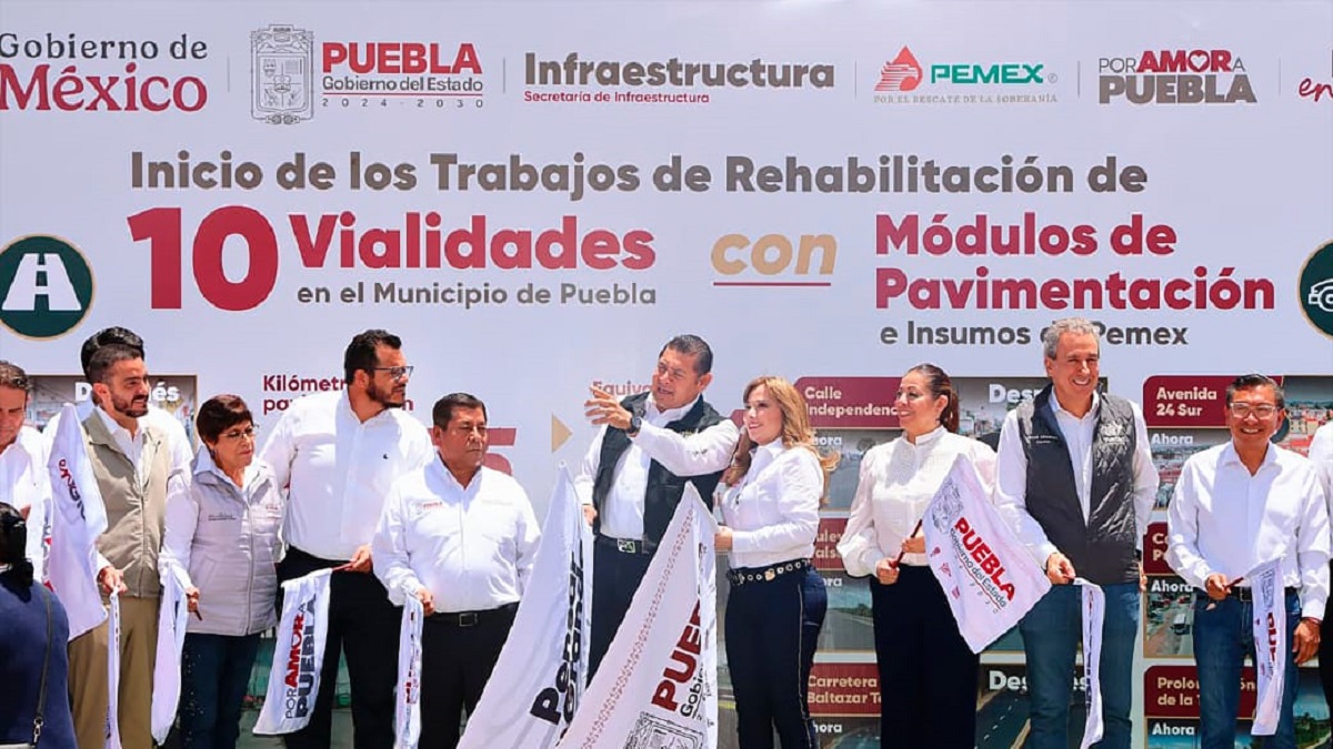 Pemex reafirma compromiso con Puebla; gobierno estatal recibe segunda entrega de asfalto