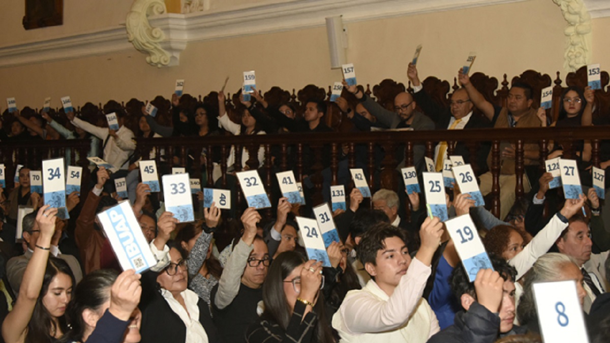 Candidatos a la Rectoría de la BUAP presentan sus programas de trabajo ante el Consejo Universitario