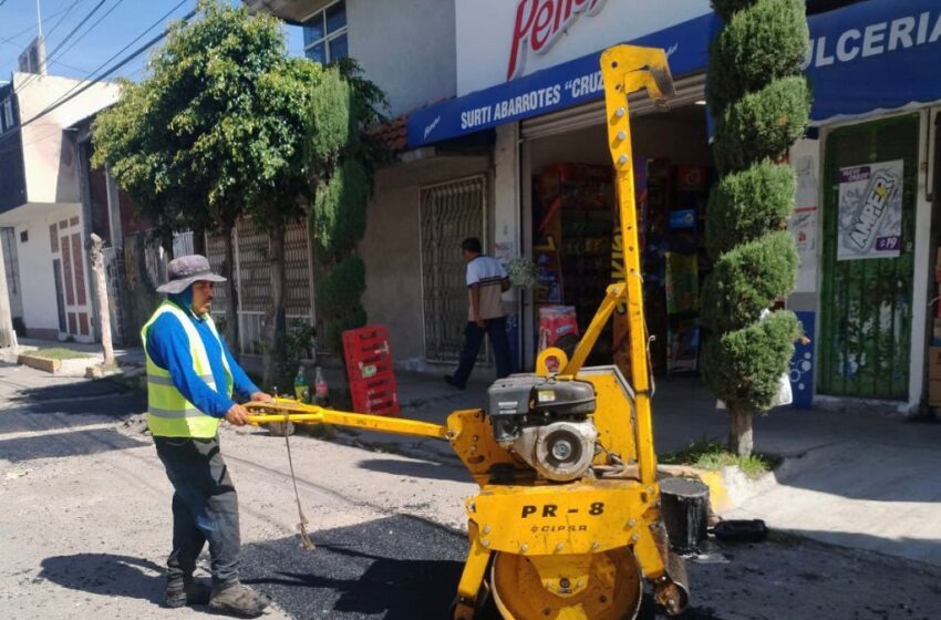  Con paso firme Gobierno de la Ciudad avanza con la Campaña Bacheando Puebla