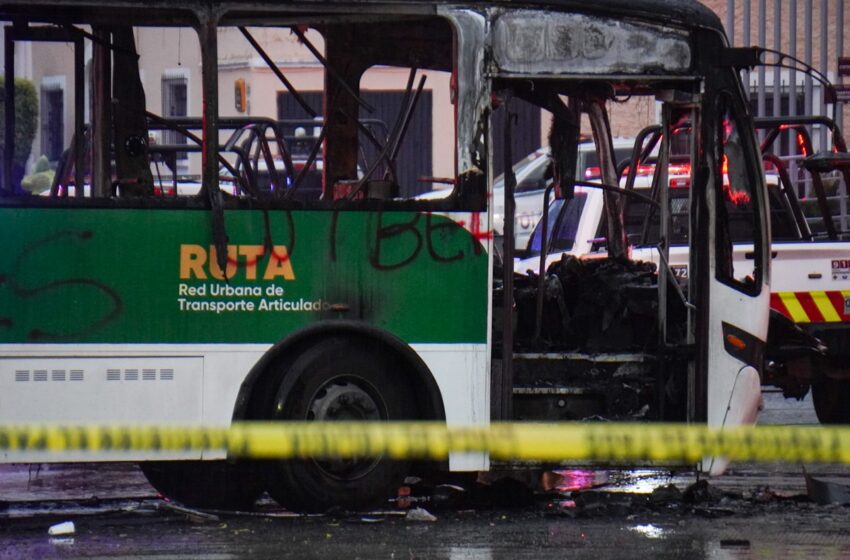  “Se aplicará la ley”, advierte Armenta tras destrozos de normalistas de Teteles