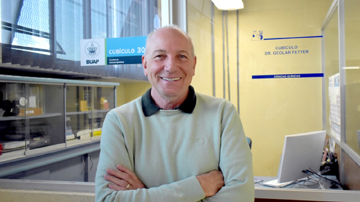 En la BUAP desarrollan nanomateriales como inhibidores bacterianos y compuestos anticancerígenos