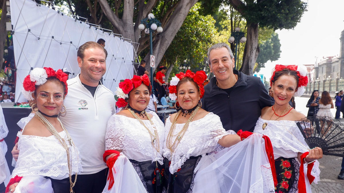 Encabeza Pepe Chedraui activación física masiva por Fiestas Patrias 2025