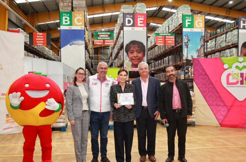  Entrega MariElise Budib donativo de 14 mil kilos de arroz y frijol al Banco de Alimentos Cáritas