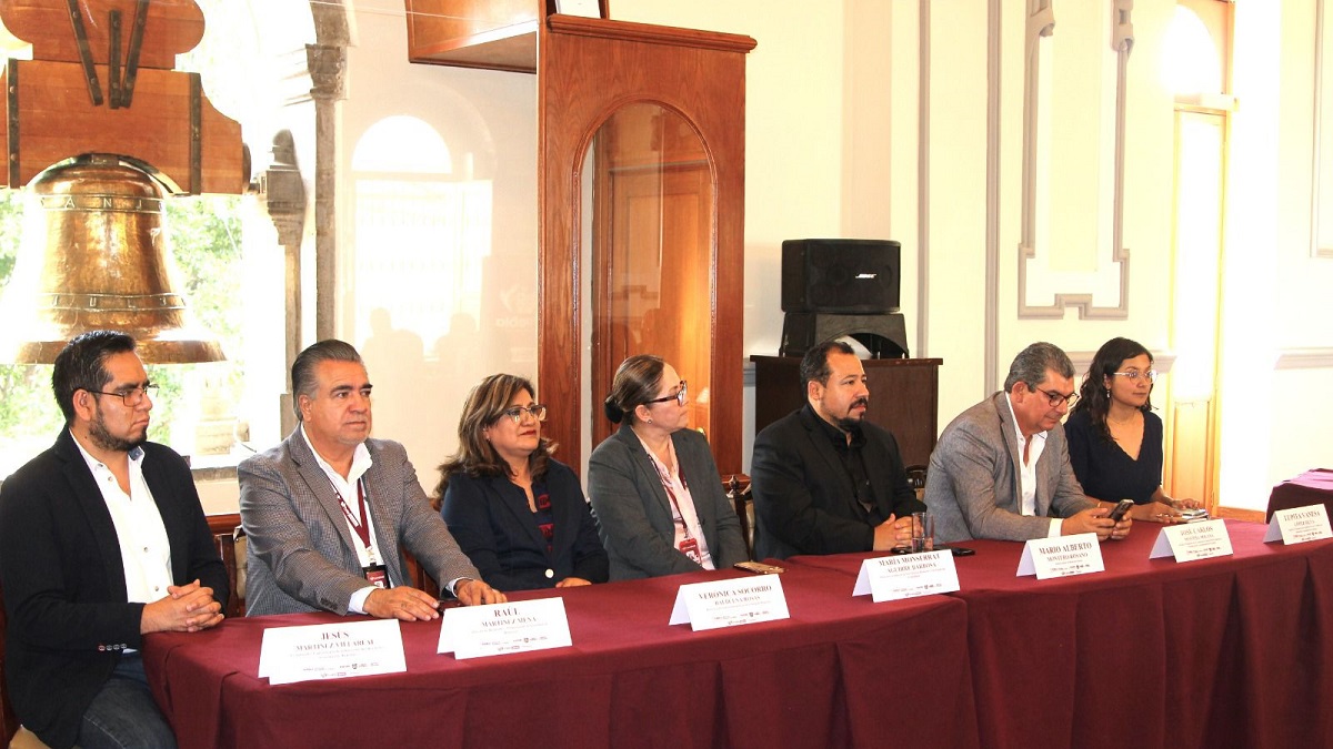 Firman Gobierno de la Ciudad y FOFOMI convenio para fortalecer negocios locales en la capital