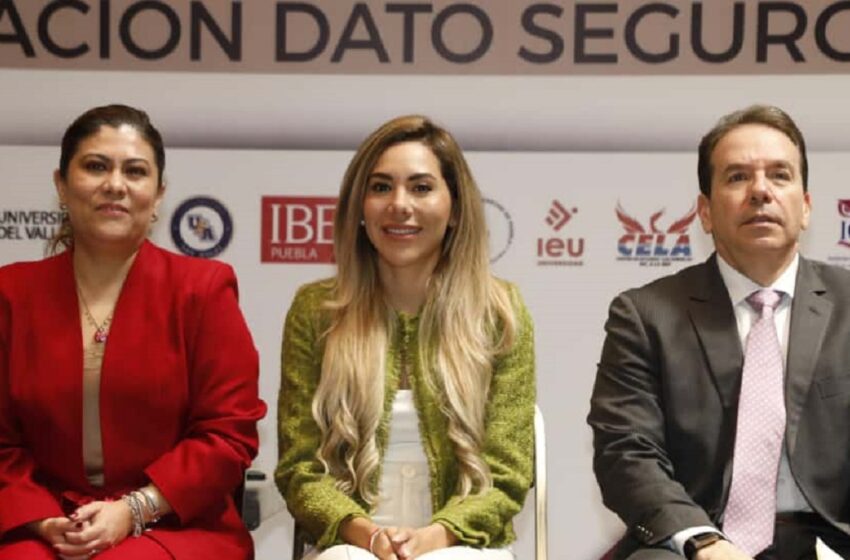  Gobierno de la Ciudad promueve cultura de transparencia con universidades