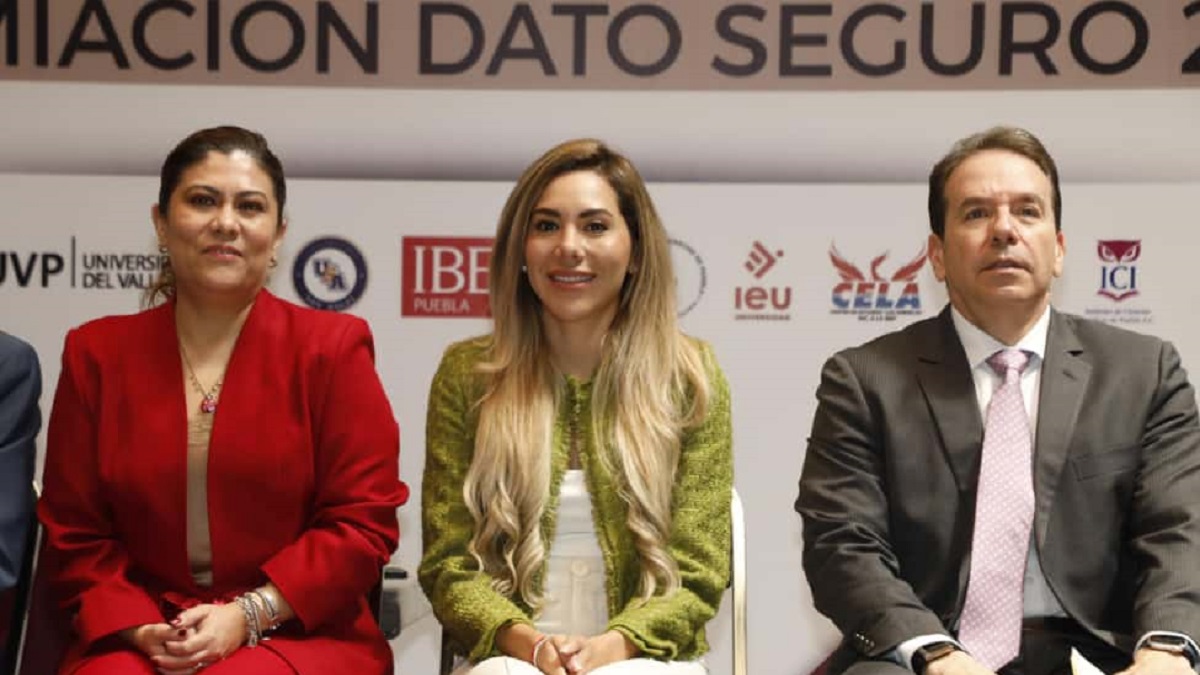 Gobierno de la Ciudad promueve cultura de transparencia con universidades