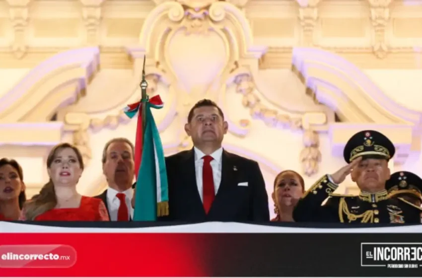  Así fue el primer Grito de Independencia de Armenta; lo dedica a migrantes, mujeres y a Sheinbaum