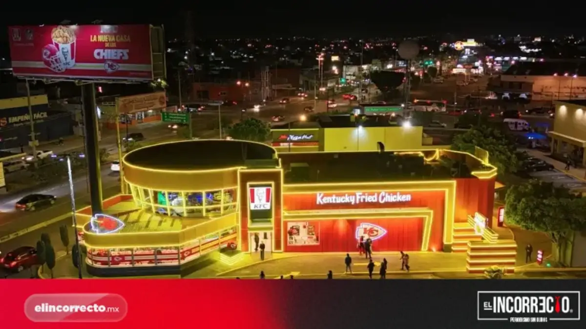 Hombres armados asaltan KFC en Mayorazgo