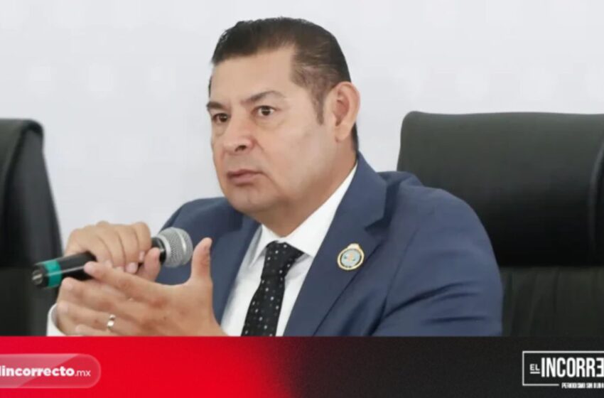  Promete Armenta que su gobierno será el que más pavimente en la historia de Puebla; reta a ex presidentes
