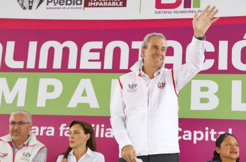  Impulsan MariElise Budib y Pepe Chedraui el programa “Alimentación Imparable” en Agua Santa