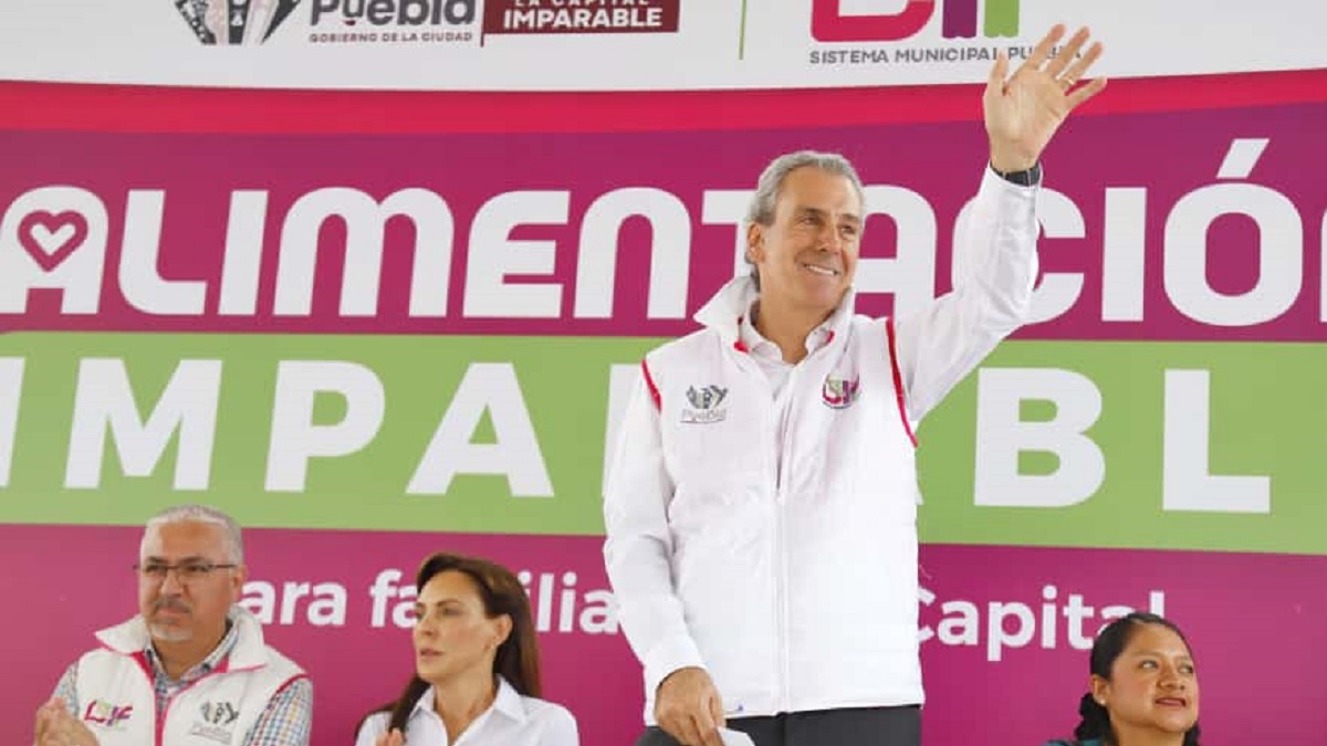 Impulsan MariElise Budib y Pepe Chedraui el programa “Alimentación Imparable” en Agua Santa