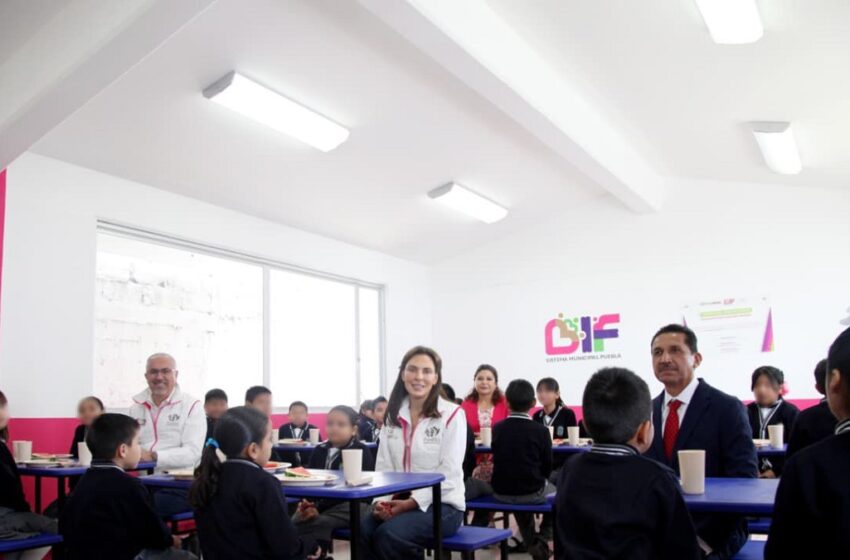  Inaugura MariElise Budib desayunador escolar en la Primaria Salvador Allende