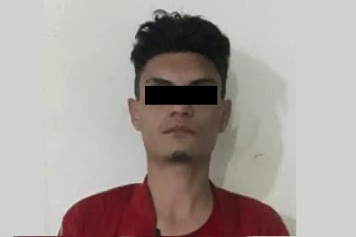 Pobladores Cuachayotla en San Pedro Cholula, detienen a un ladrón