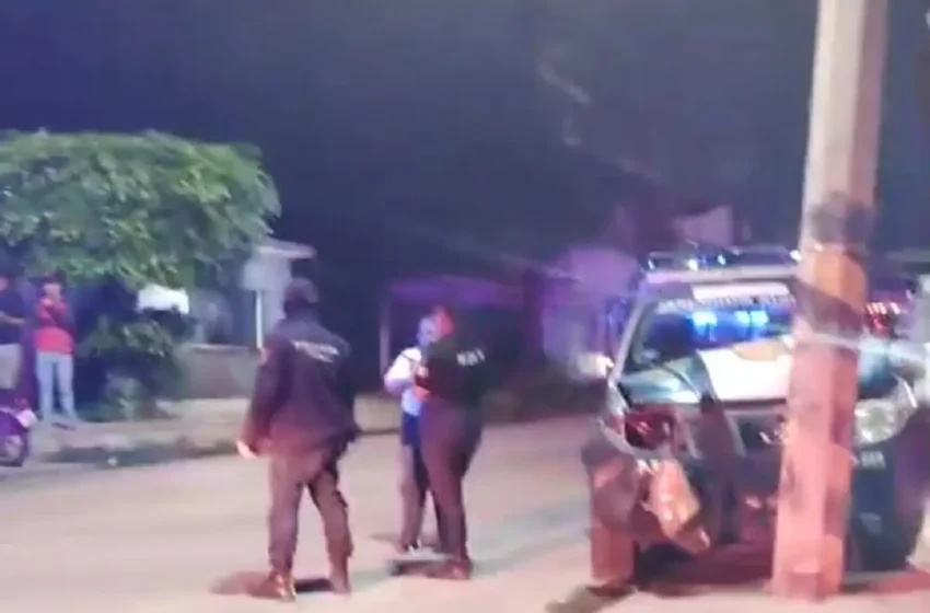  Policía de Izúcar de Matamoros se queda dormido y choca su patrulla