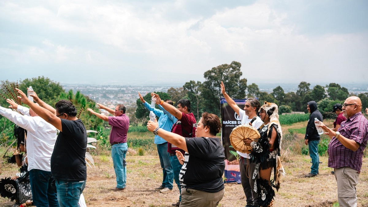 Se realiza la primera jornada de reforestación "Raíces de agua" en el cerro Zapotecas.