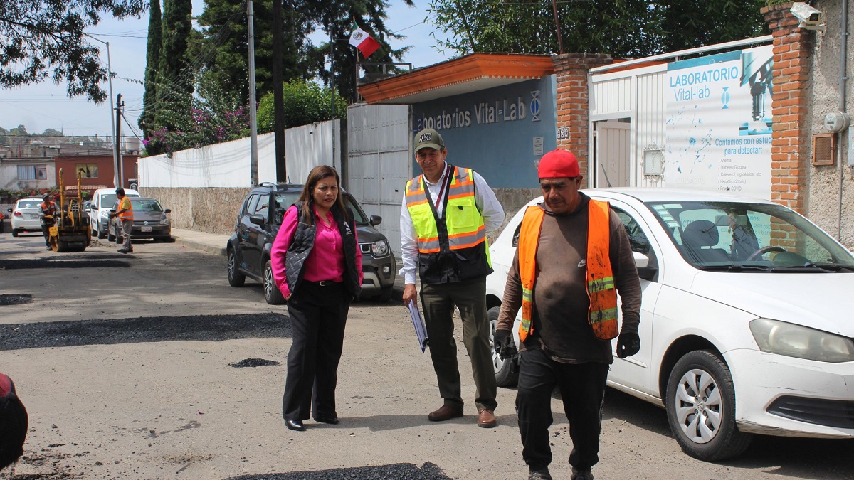 Supervisa Contraloría Municipal trabajos de bacheo por diferentes vialidades de la ciudad