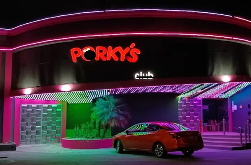  ¡El Porkys está en venta! El icónico table dance de Puebla cierra sus puertas.