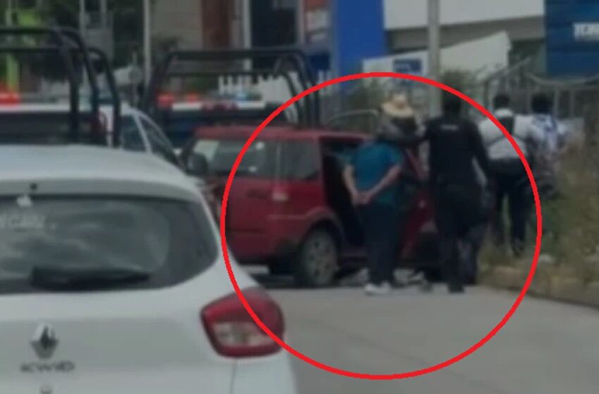  Persecución de película en Ocoyucan: dos detenidos tras balacera por intento de asalto