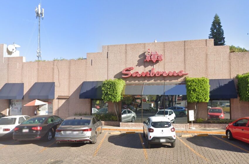  Violento asalto en Sanborns de Huexotitla: ladrones armados se llevan joyas valuadas en más de 65 mil pesos