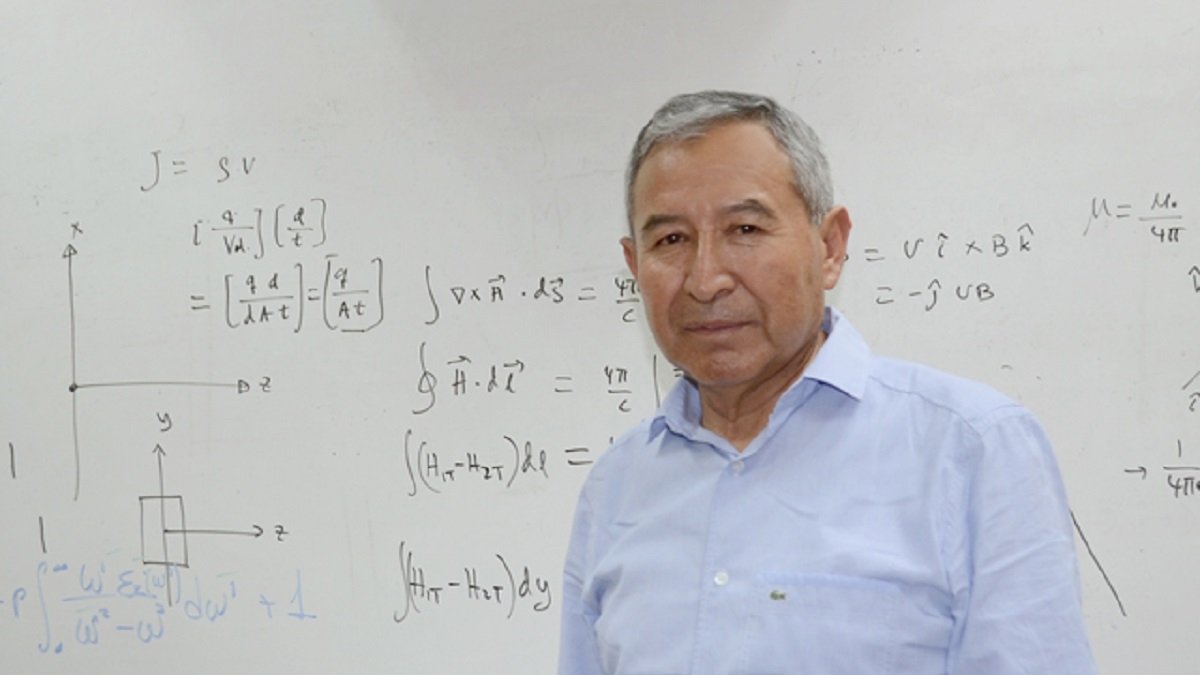 Colaboración científica en la BUAP para dar certeza teórica a propuestas experimentales