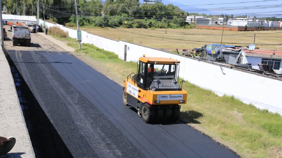 Con transparencia histórica y presupuesto eficiente, Gobierno de Puebla continúa con pavimentación y rehabilitación de carreteras