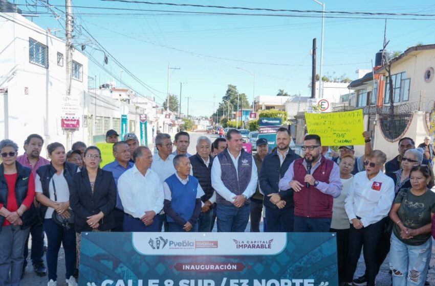  Entrega Gobierno de la Ciudad infraestructura vial en la colonia Aquiles Serdán