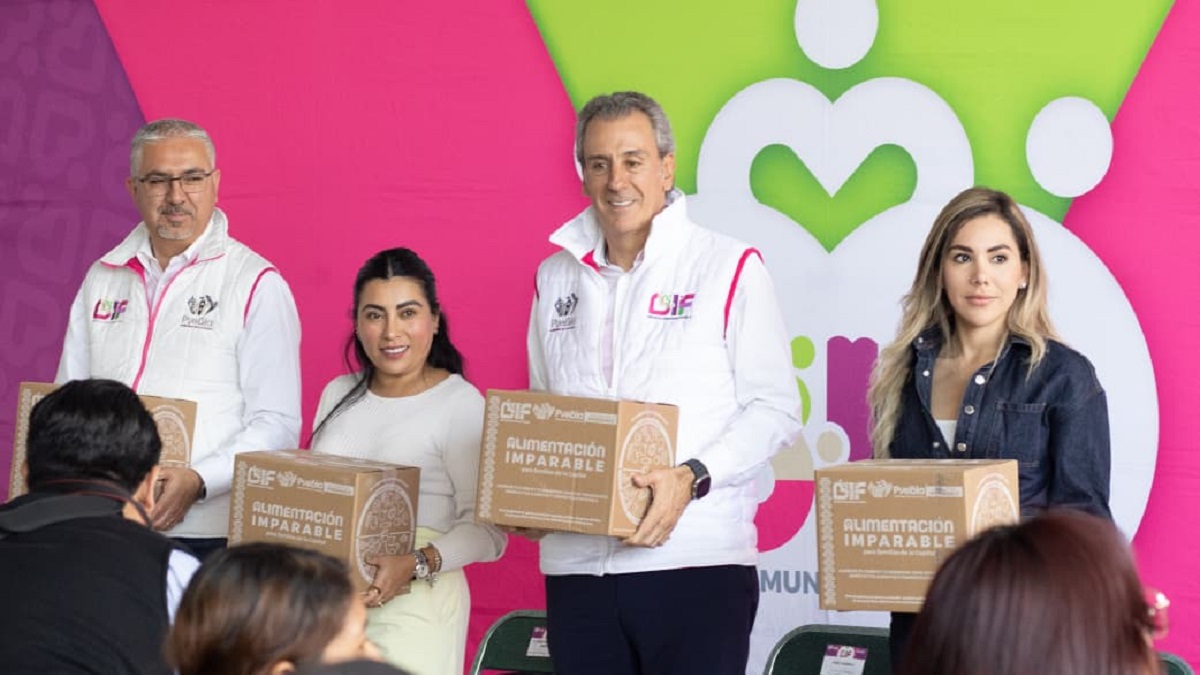 Entrega Pepe Chedraui a través del SMDIF más de mil despensas en La Guadalupana