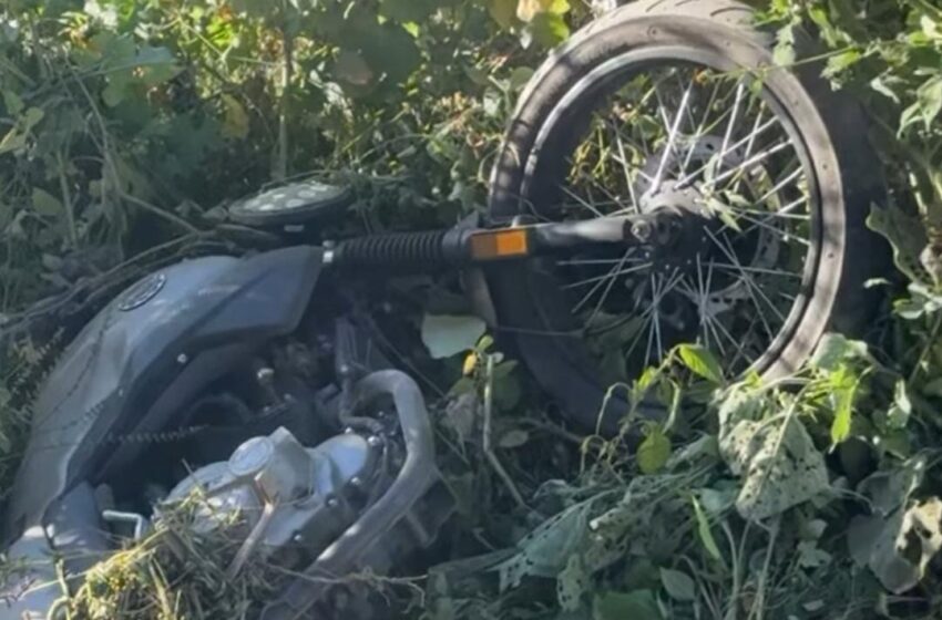  Muere motociclista tras caer en una zanja en la autopista México-Puebla