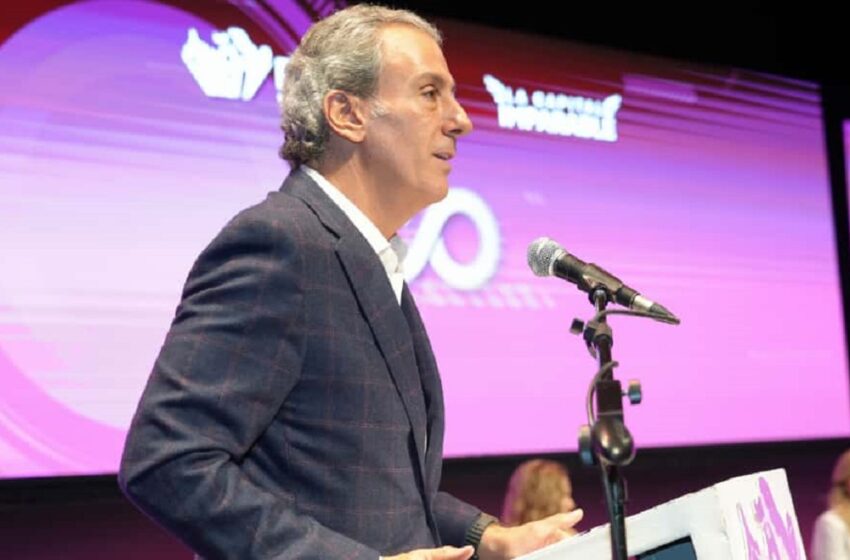  Participa Pepe Chedraui en Conéctate Emprendedor con Ana Victoria García Álvarez