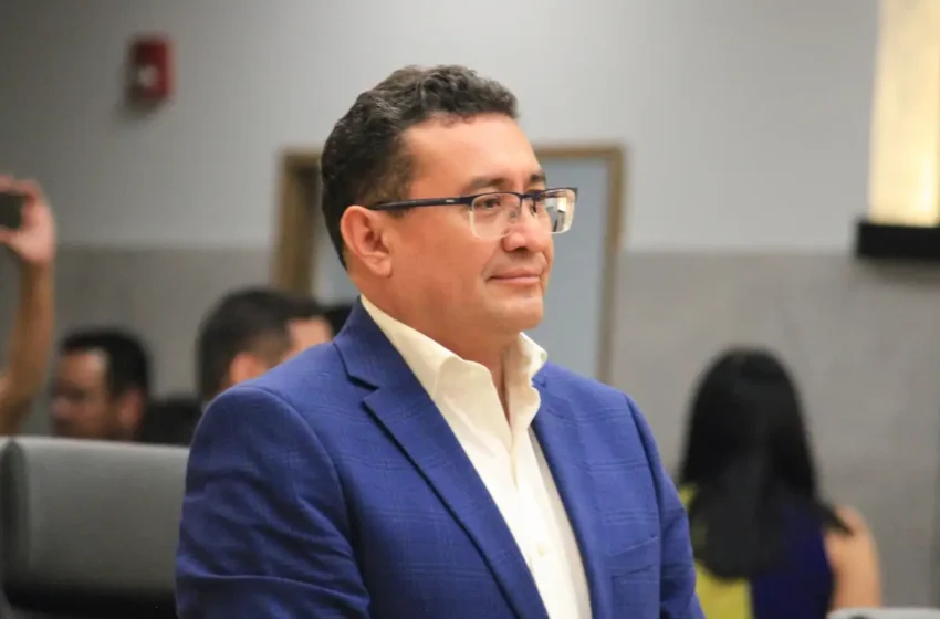  Pavel Gaspar Ramírez llega a la presidencia del Congreso de Puebla; promete diálogo y trabajo de territorio