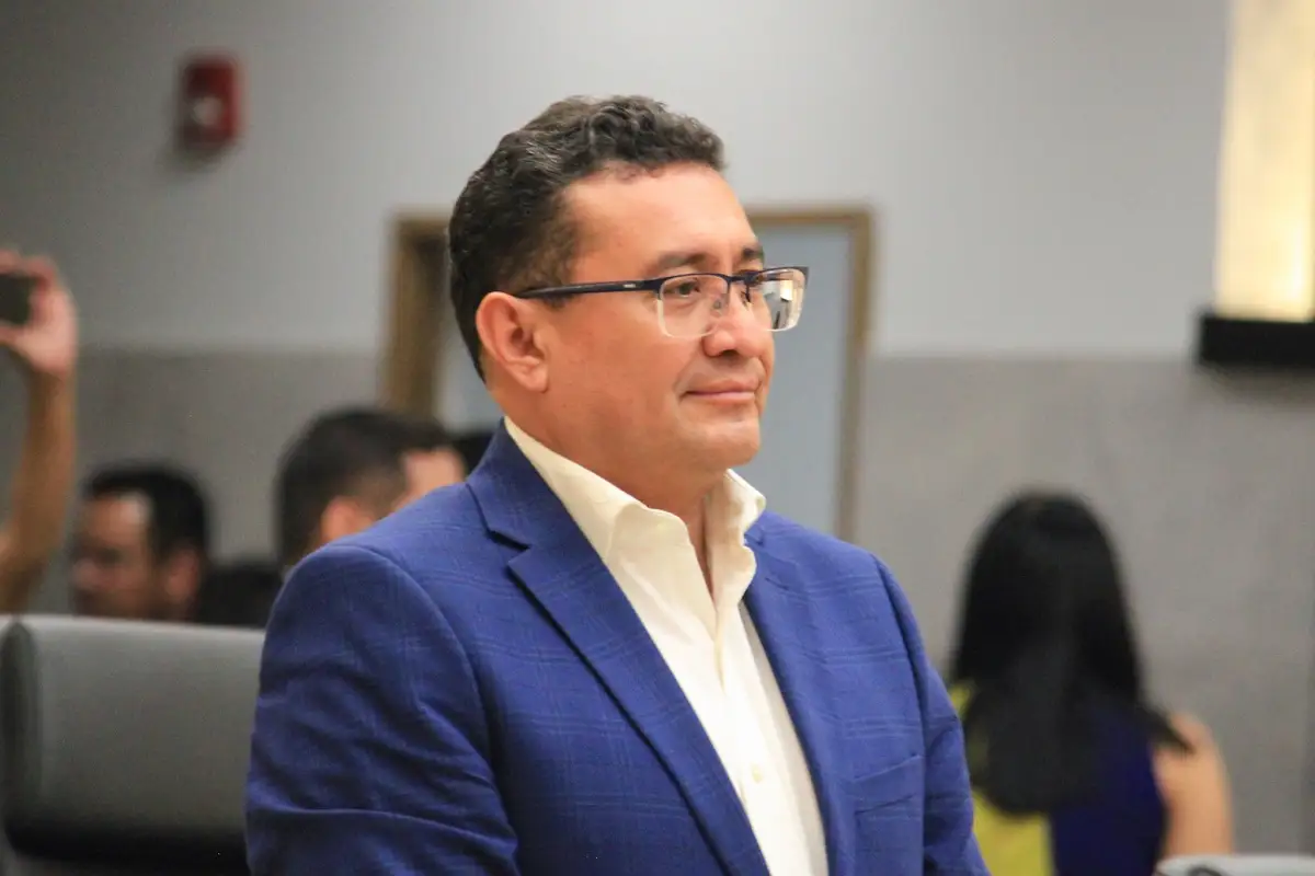 Pavel Gaspar Ramírez llega a la presidencia del Congreso de Puebla; promete diálogo y trabajo de territorio
