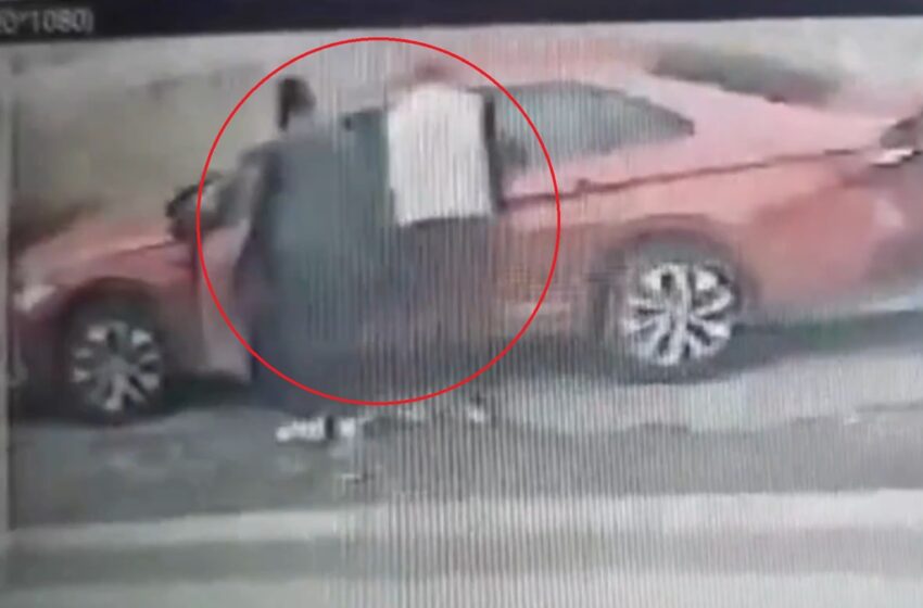 VIDEO: Secuestran a joven y le roban su Jetta mientras esperaba a su novia en Chachapa