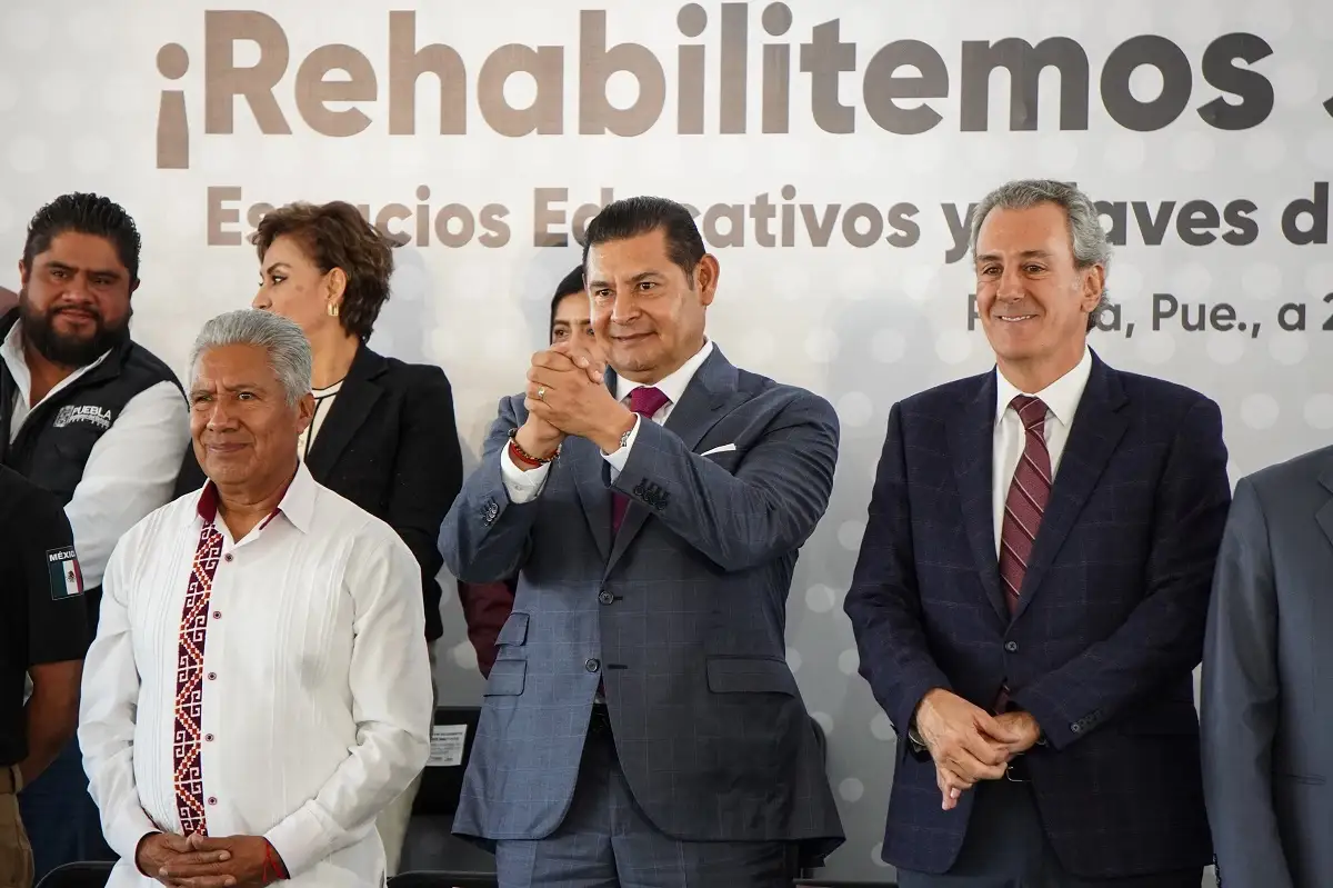 Armenta solicita auditoría a la SEP por diversas irregularidades