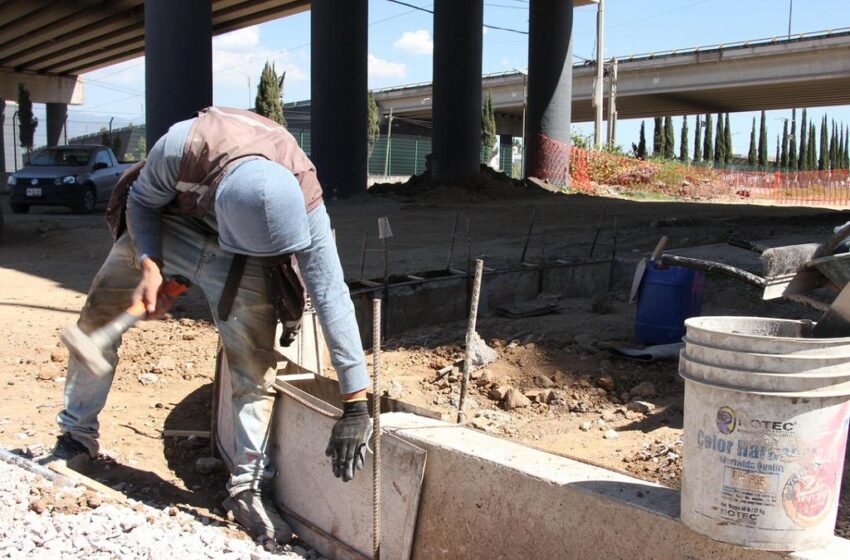  Avanza Gobierno de la Ciudad con trabajos de rehabilitación vial en la colonia Santa Margarita