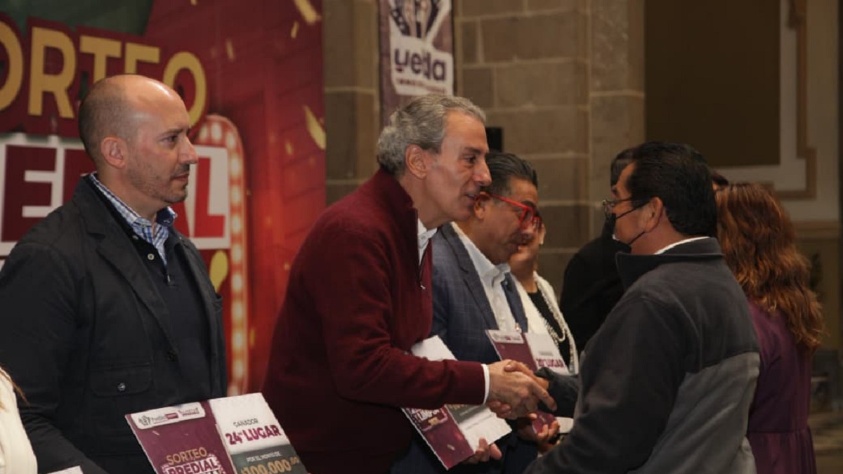 Entrega Pepe Chedraui premios a las y los ganadores del Sorteo Predial 2025