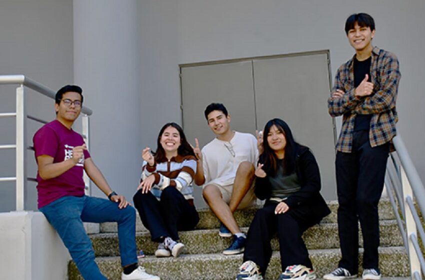  Estudiantes BUAP ganan primer lugar en el Hackathon 2025
